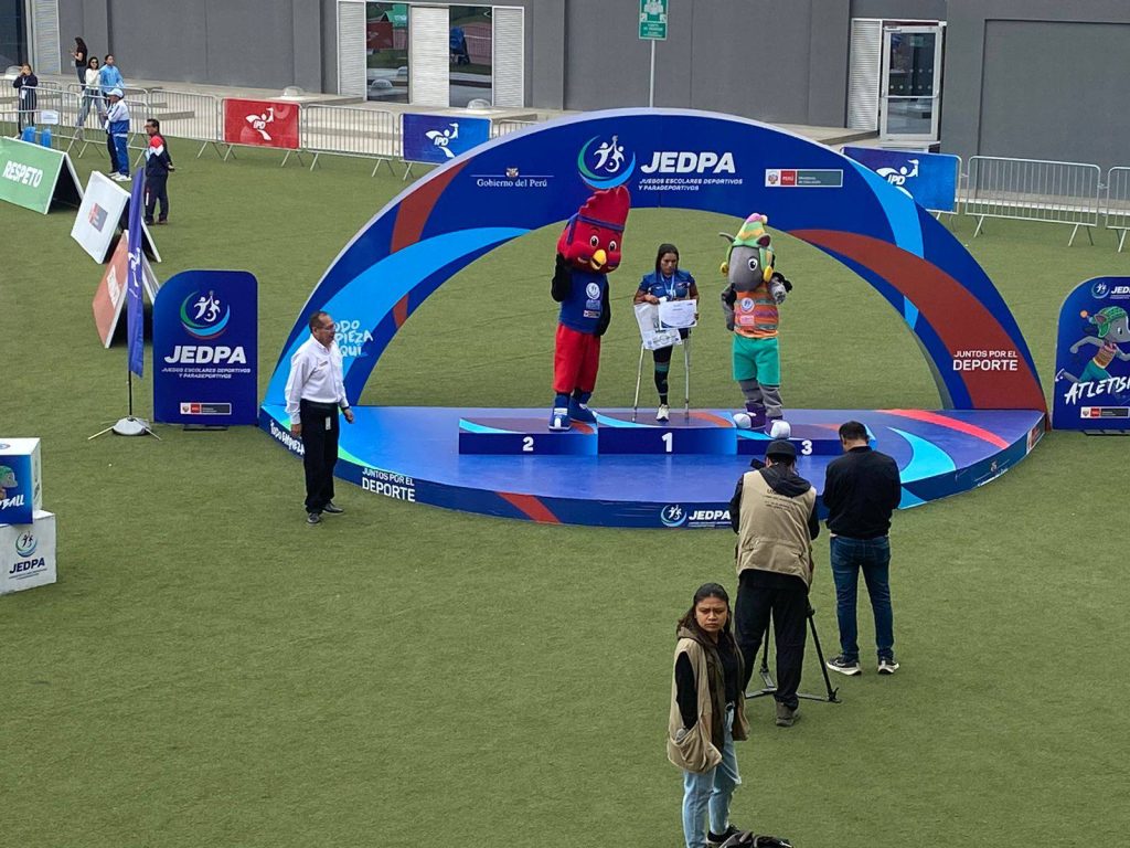 581357899_122256254474236971